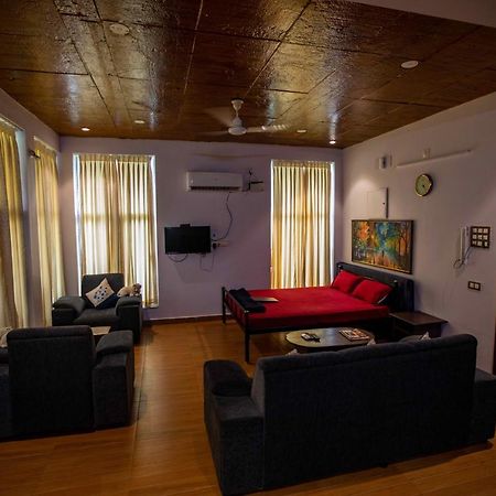 Waves Beach House Pondicherry Ngoại thất bức ảnh