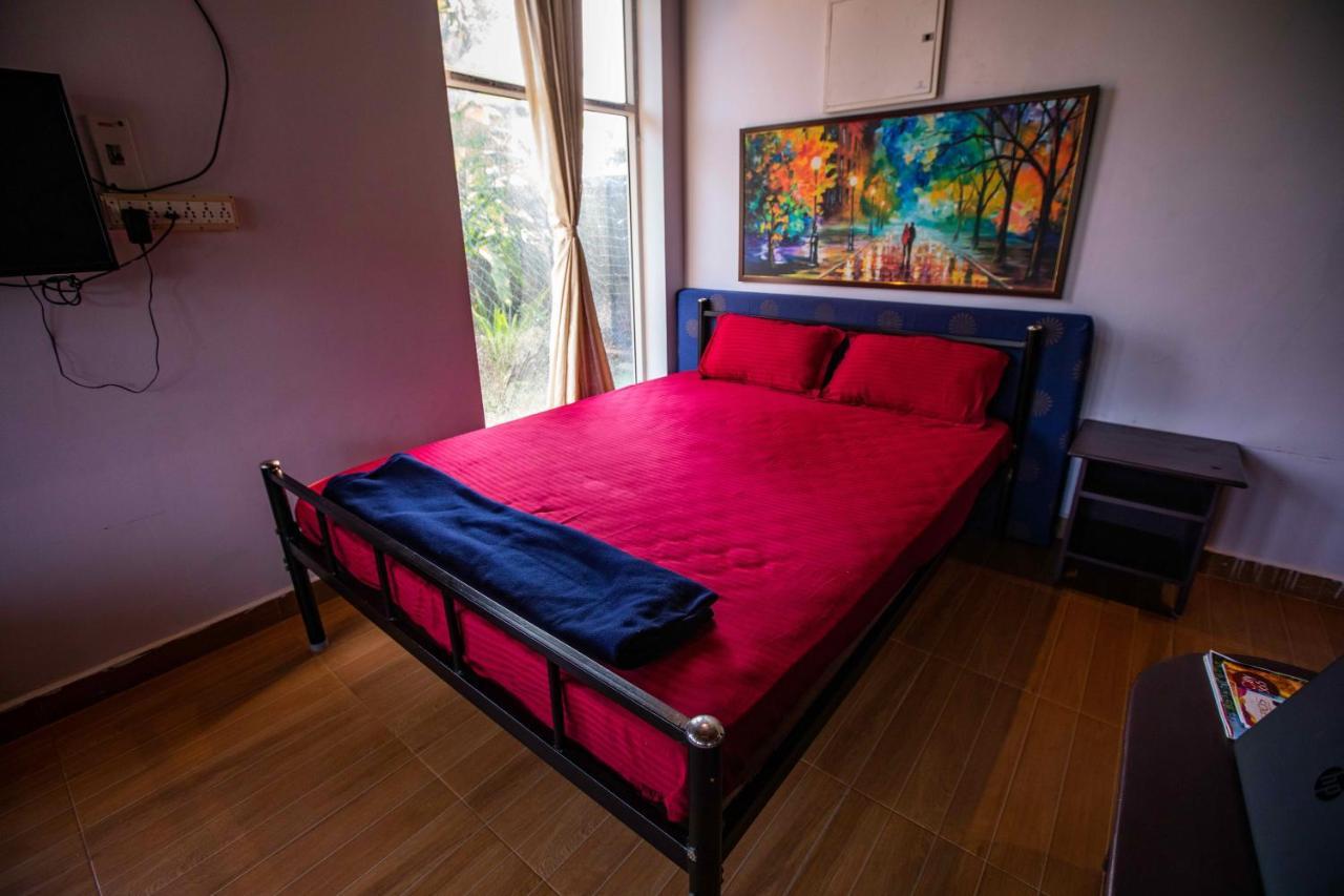Waves Beach House Pondicherry Ngoại thất bức ảnh